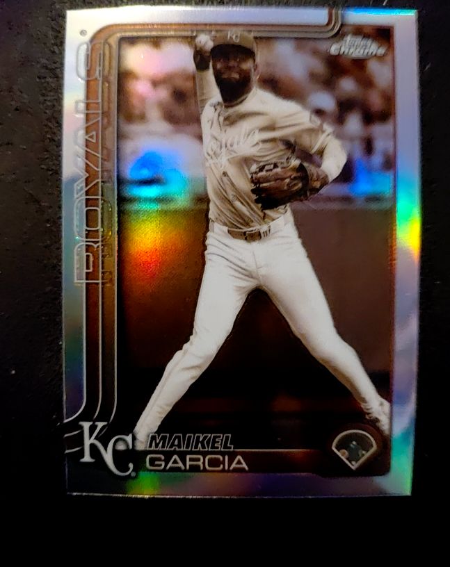 2025 Topps Series 1 #135 Maikel Garcia — front