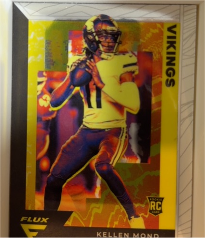 2021 Panini Chronicles Flux Rookies #FX-6 Kellen Mond — front
