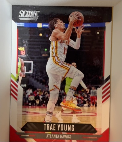 2021-22 Panini Chronicles Score #133 Trae Young — front