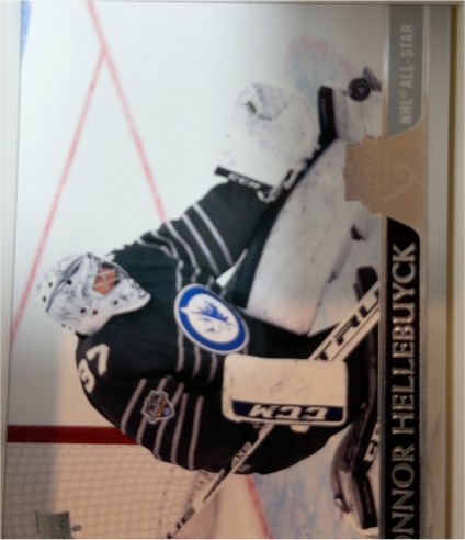 2020-21 Upper Deck #656 Connor Hellebuyck — front
