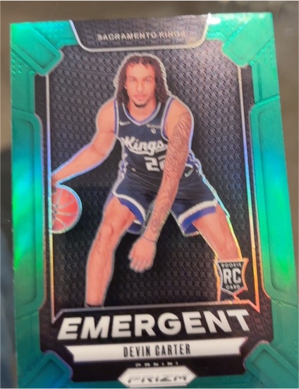 2024-25 Panini Prizm #9 Devin Carter Emergent Green Prizm Rookie — front