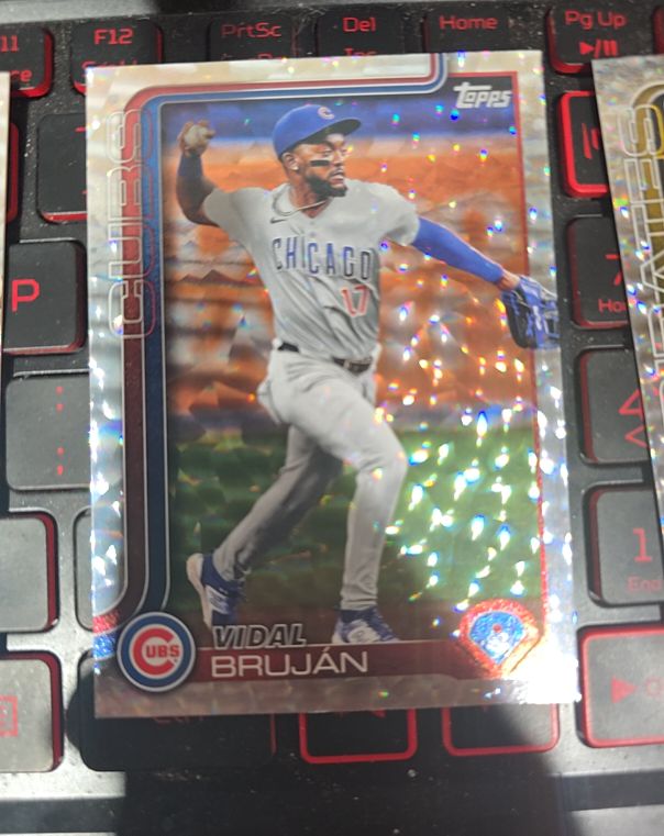 2025 Topps Series 2 #390 Vidal Brujan — front