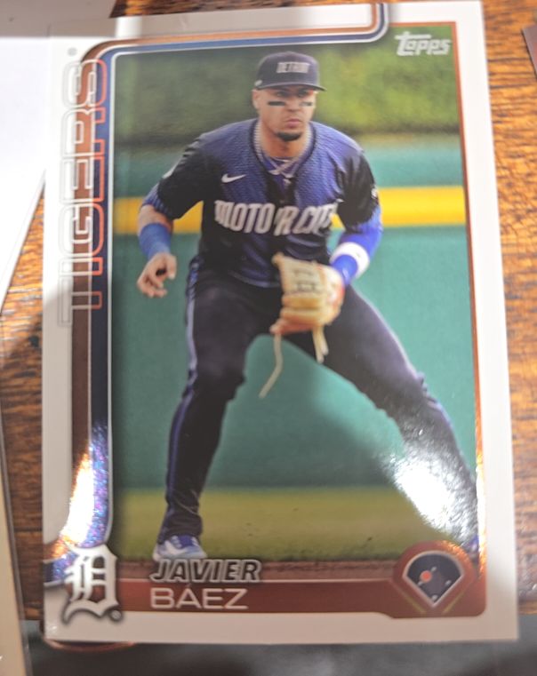 2025 Topps Series 2 #545 Javier Baez — front