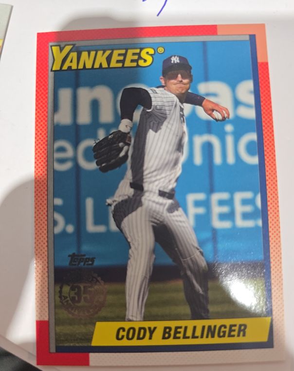 2025 Topps Series 2 1990 Topps 35th Anniversary Insert #90B2-27 Cody Bellinger — front