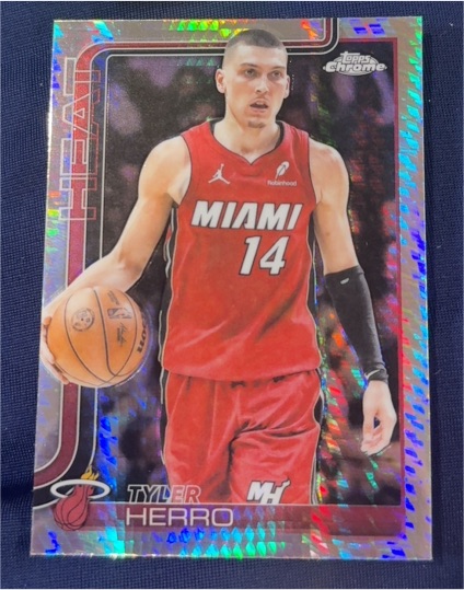 2025-26 Topps Chrome #188 Tyler Herro — front