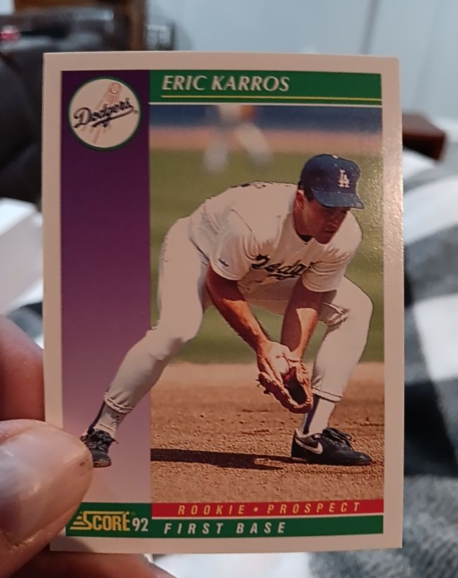 1992 Score #827 Eric Karros — front