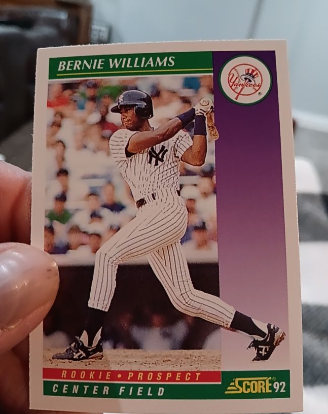 1992 Score #401 Bernie Williams Rookie Prospect — front