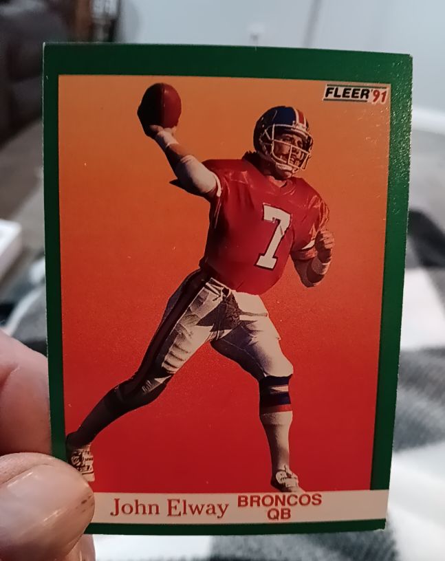 1991 Fleer #45 John Elway — front