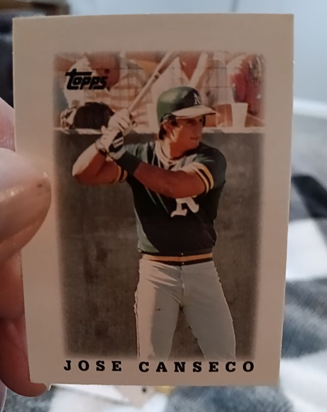 1988 Topps #30 Jose Canseco Mini Leaders — front
