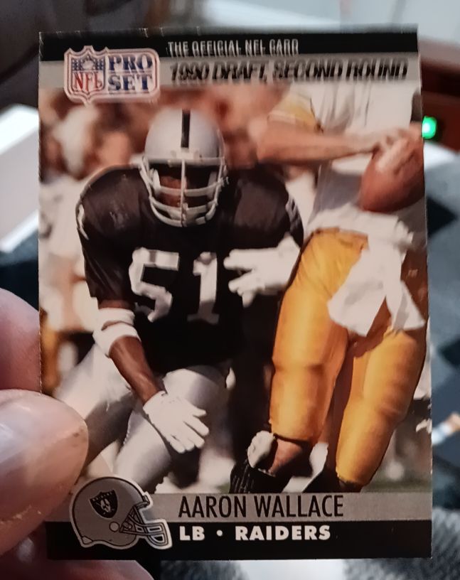 1990 Pro Set #706 Aaron Wallace — front
