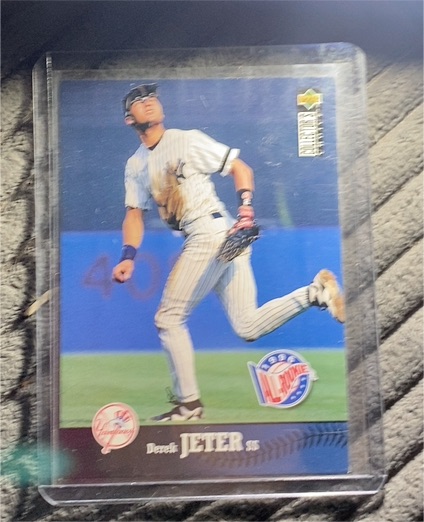 1997 Upper Deck Collector's Choice #180 Derek Jeter — front