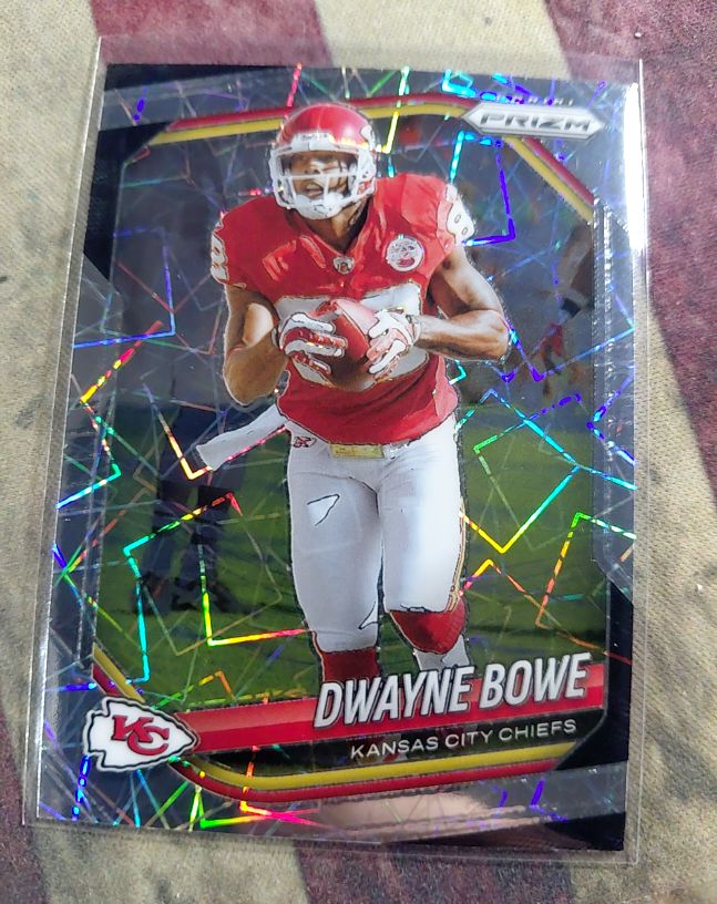 2025 Panini Prizm #46 Dwayne Bowe — front