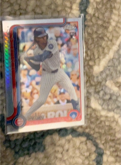 2025 Topps Chrome #173 Kevin Alcantara Rookie — front