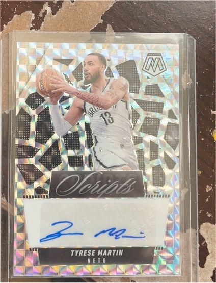 2024-25 Panini Mosaic Scripts Tyrese Martin #MS-TMB — front