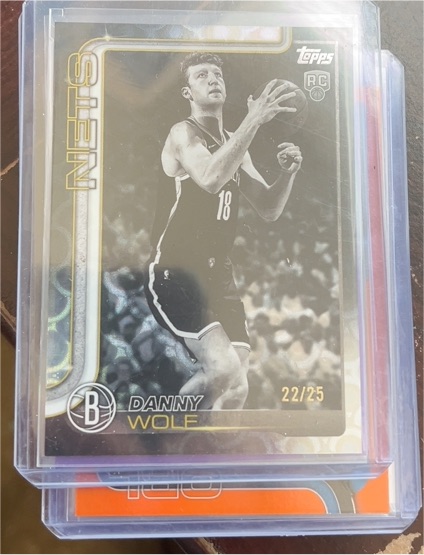 2025-26 Topps #227 Danny Wolf Rookie Blackout Parallel — front