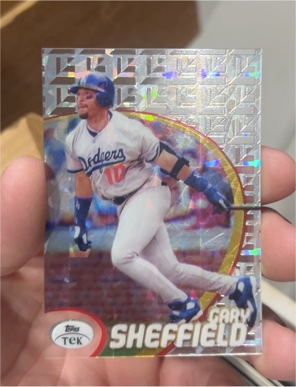1998 Topps Tek #29 Gary Sheffield — front