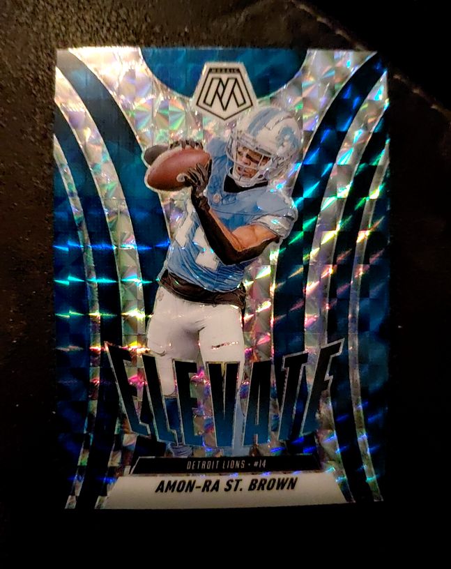 2025 Panini Mosaic Elevate #15 Amon-Ra St. Brown — front