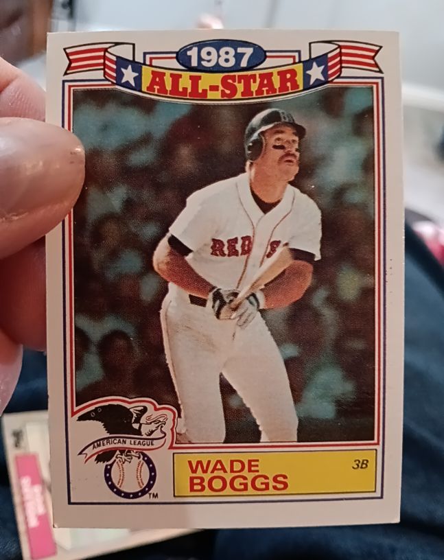 1988 Topps #4 Wade Boggs Glossy All-Stars — front