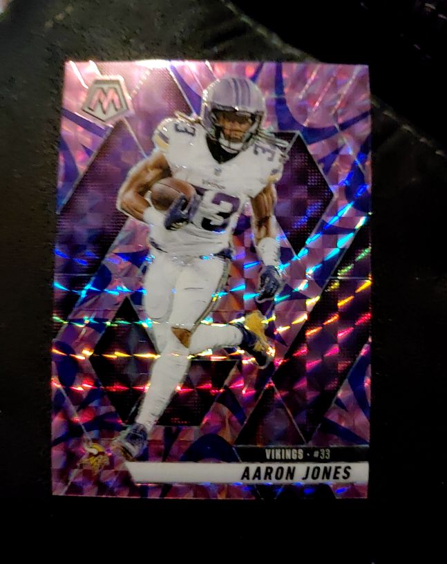 2025 Panini Mosaic #128 Aaron Jones — front