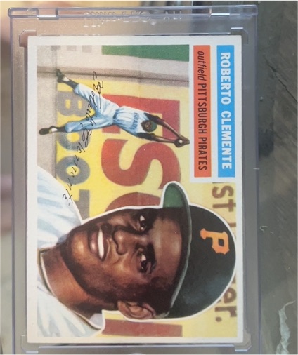 1956 Topps #33 Roberto Clemente — front