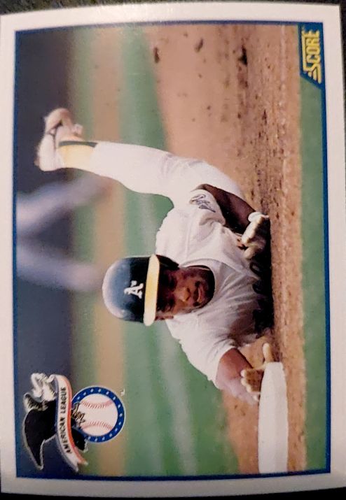 1990 Score #698 Rickey Henderson — front