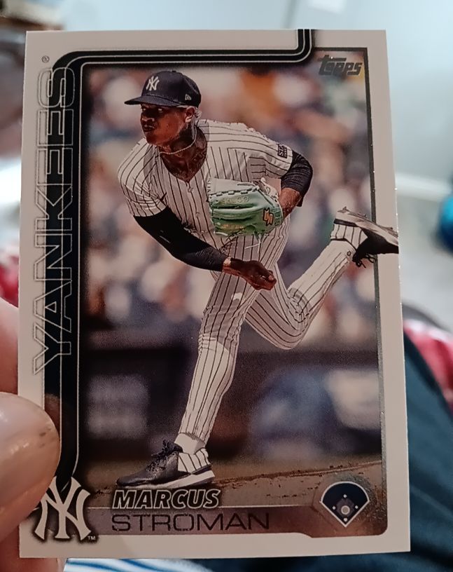 2025 Topps Series 1 #268 Marcus Stroman — front