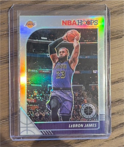 2019-20 Panini NBA Hoops Premium Stock #87 LeBron James — front
