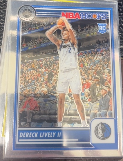 2023-24 Panini NBA Hoops Premium Stock #253 Dereck Lively II — front