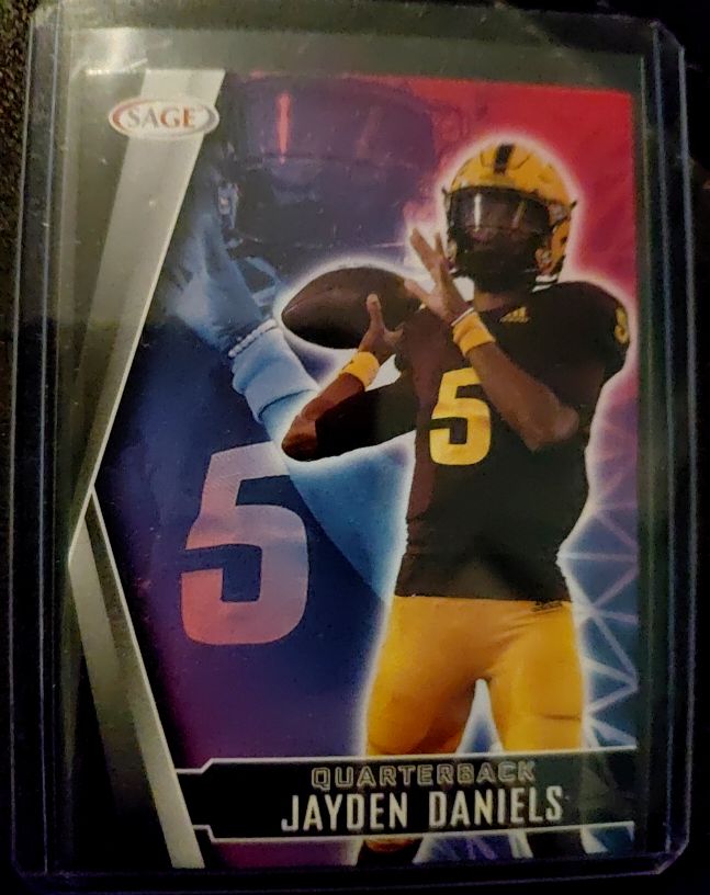 2022 SAGE Low Series #23 Jayden Daniels — front