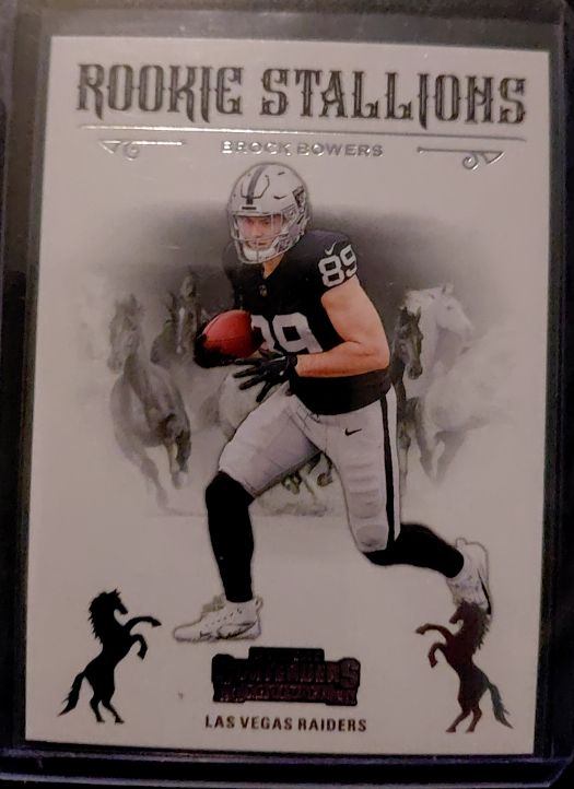 2024 Panini Contenders Rookie Stallions #8 Brock Bowers — front