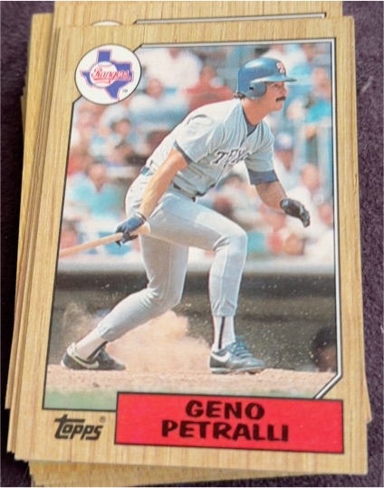 1987 Topps #388 Geno Petralli — front