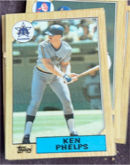 1987 Topps #333 Ken Phelps — front