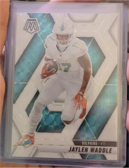 2025 Panini Mosaic #17 Jaylen Waddle — front