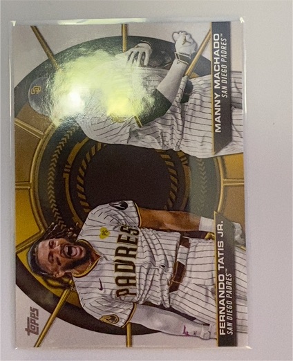 2025 Topps Series 2 #DD-9 Fernando Tatís Jr. / Manny Machado Dynamic Duos — front