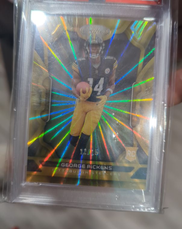 2022 Panini Certified #12/25 George Pickens — front