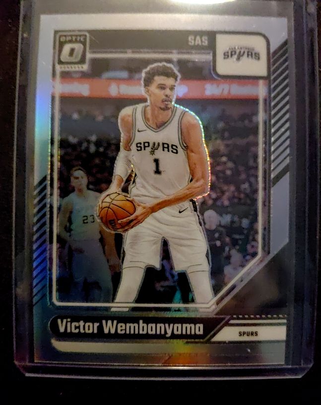 2024-25 Donruss Optic #45 Victor Wembanyama — front