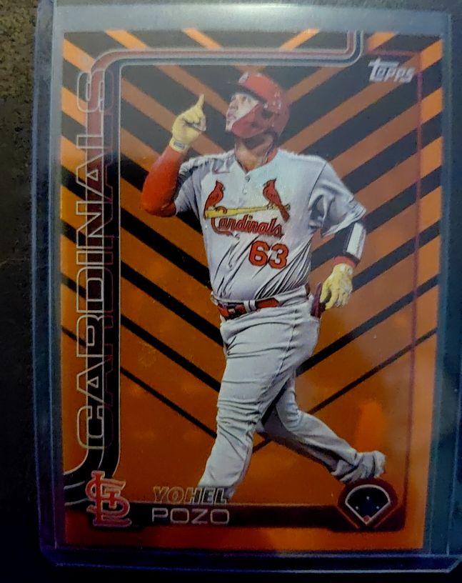 2025 Topps Update #US120 Yohel Pozo Holiday — front