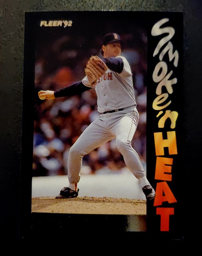 1992 Fleer Smoke 'N Heat #4 Roger Clemens — front