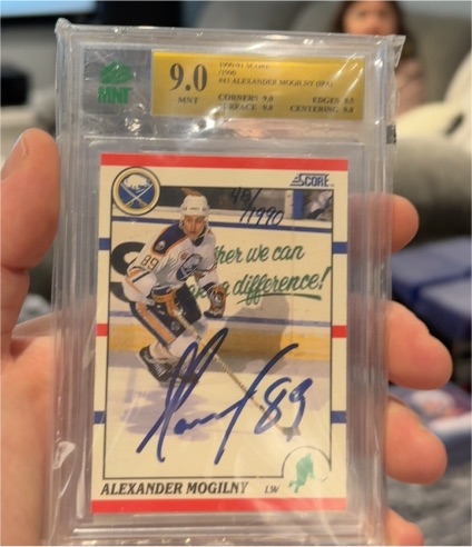 1990-91 Score #43 Alexander Mogilny — front
