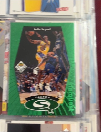 1998-99 Upper Deck UD Choice Starquest #SQ13 Kobe Bryant — front