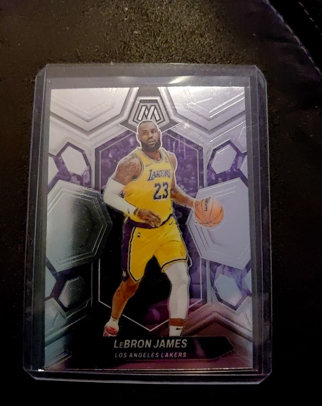 2023-24 Panini Mosaic #92 LeBron James — front