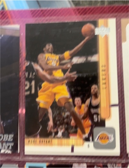 2001-02 Upper Deck #74 Kobe Bryant — front