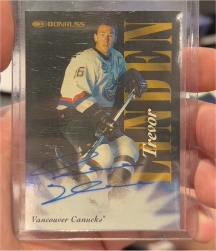1997-98 Donruss Trevor Linden — front