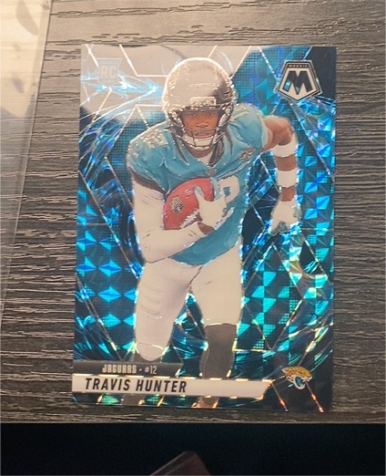 2025 Panini Mosaic #301 Travis Hunter — front
