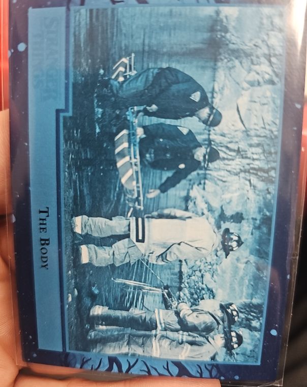 2019 Topps Stranger Things Season 2 Upside Down Parallel Card THE BODY — front