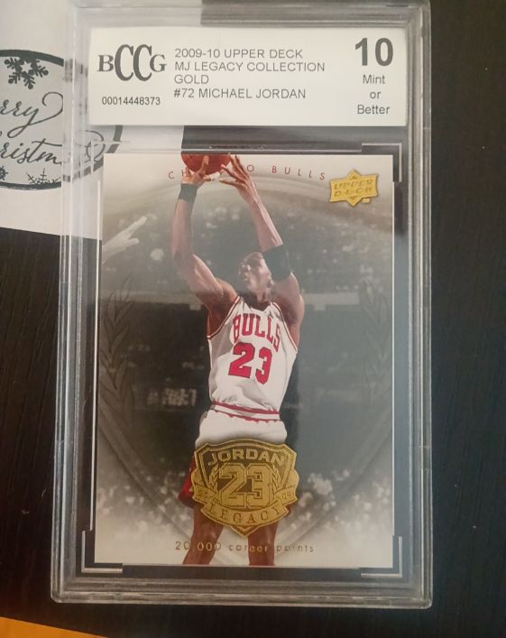 2009-10 Upper Deck MJ Legacy Collection Gold #72 Michael Jordan — front