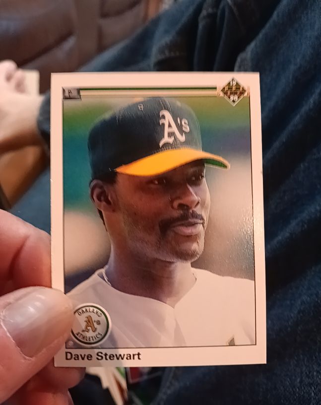 1990 Upper Deck #272 Dave Stewart — front