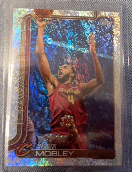 2025-26 Topps #82 Evan Mobley — front