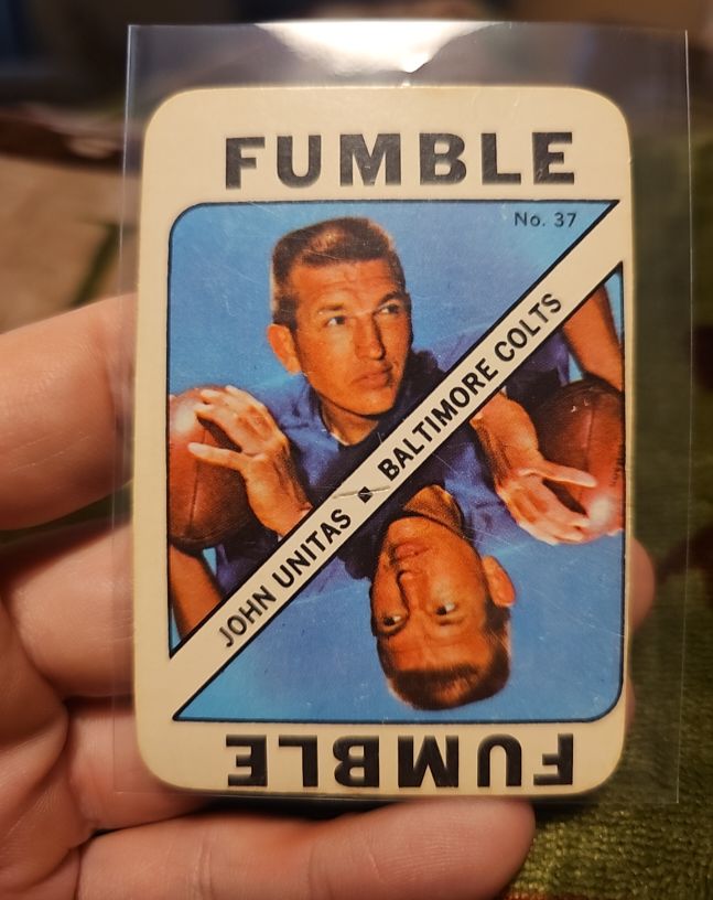 1971 Topps Game #37 John Unitas — front