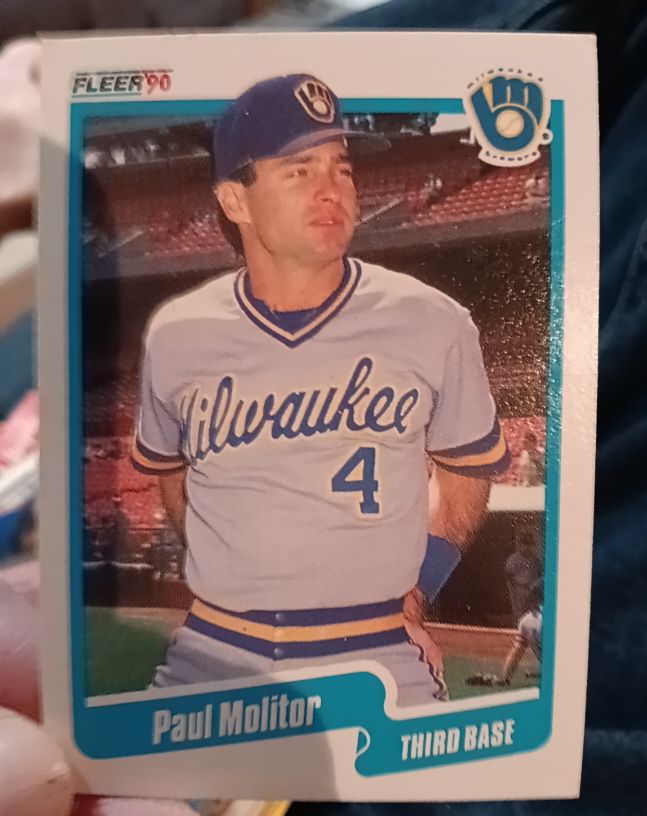 1990 Fleer #330 Paul Molitor Milwaukee Brewers — front